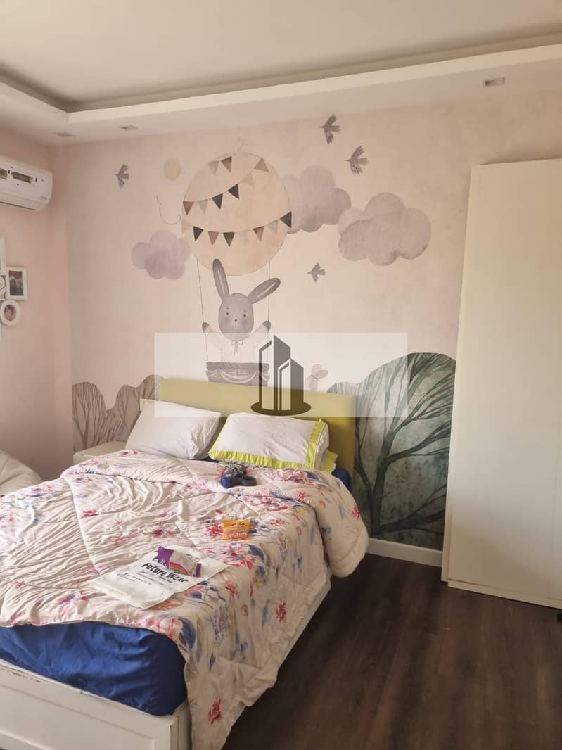 A great deal on a duplex with a garden, ready for immediate occupancy in Green Square, Mostakbal City. - Więcej