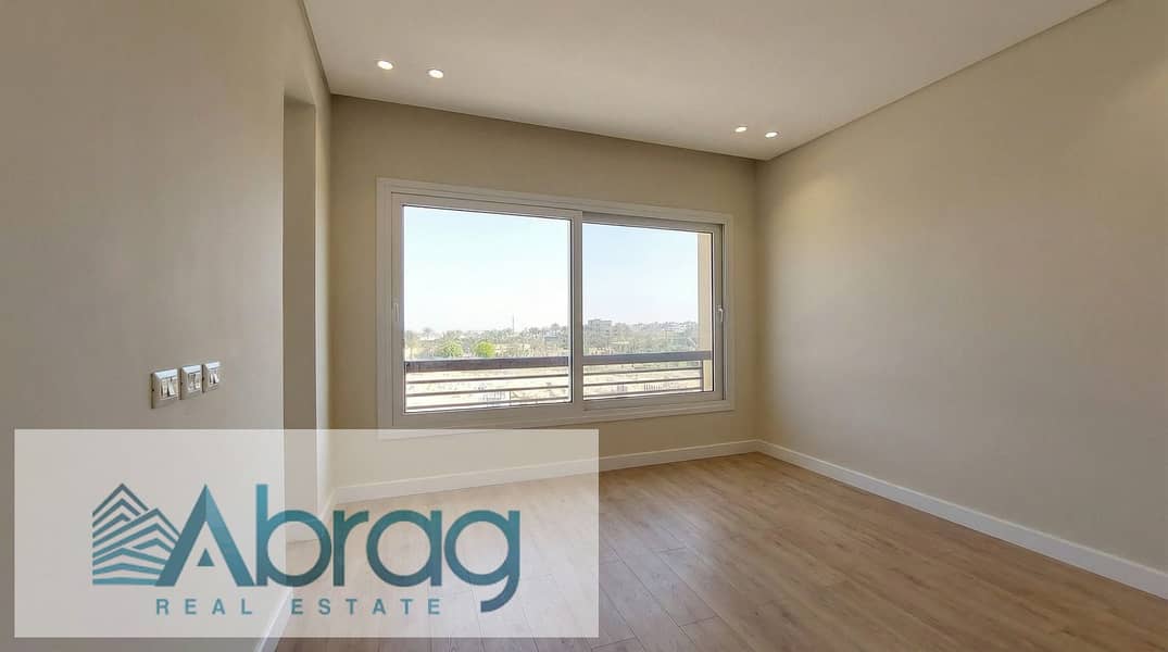 4-bedroom townhouse for rent in the Kings Range neighborhood of New Giza compound; first-time occupancy, includes kitchen and air conditioning. - Ansicht 4