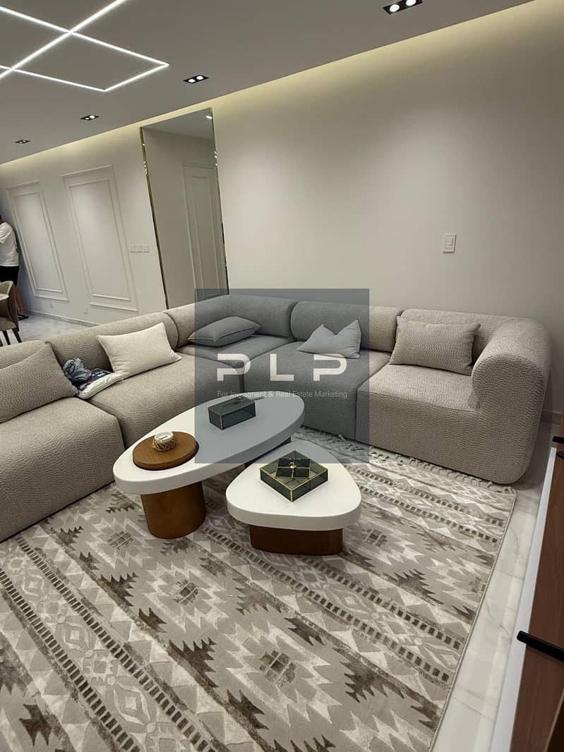 Fully furnished apartment with ultra-super-lux finishes, ready for immediate occupancy, available at the lowest rental price in Azad Compound. - Widok 6