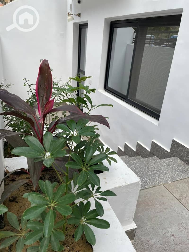Furnished office for rent in Heliopolis from Al-Nuzhah main street, very distinctive location close to all services and transportation. Ground floor with private entrance. – pohled 4