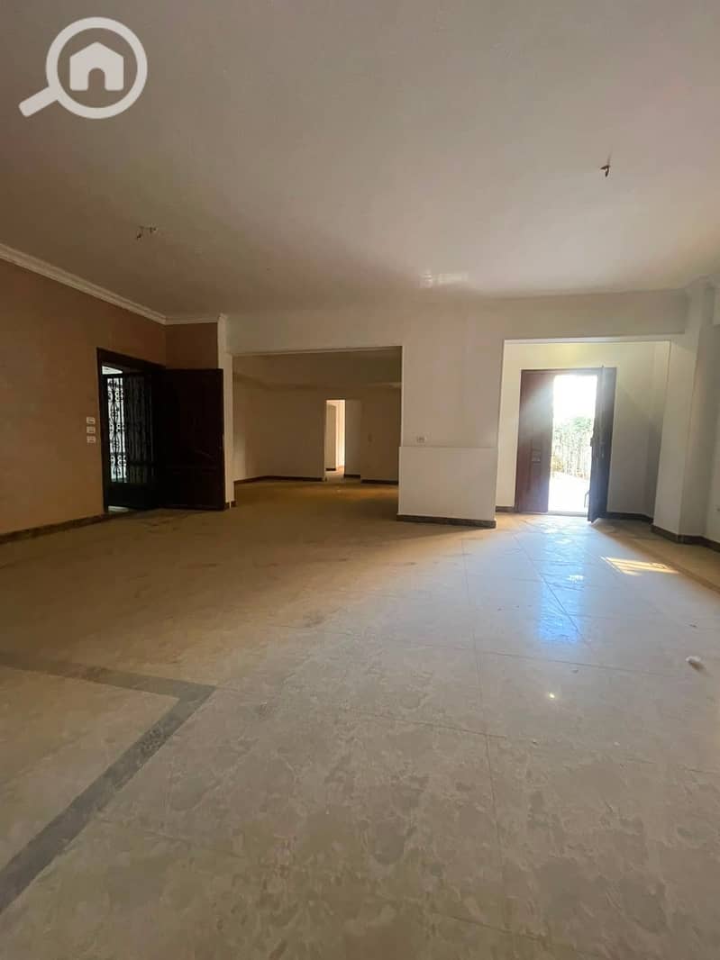 Ground Floor Apartment for Sale with Private Garden & Private Entrance – pohled 2