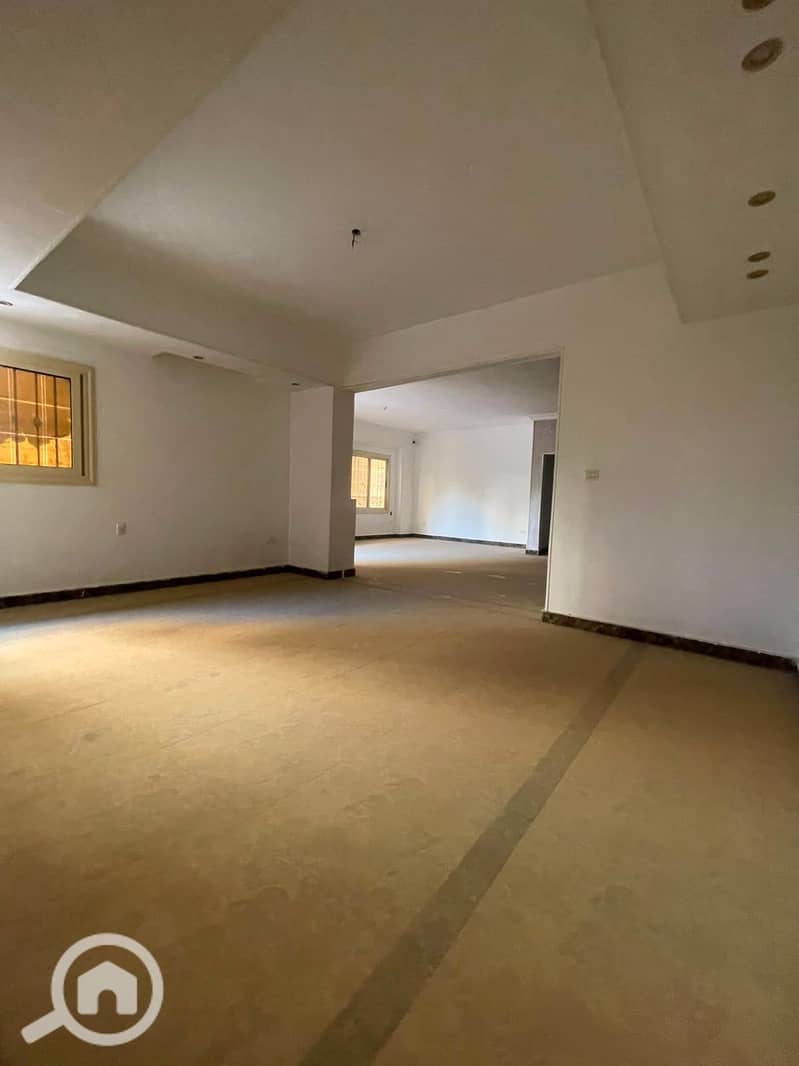Ground Floor Apartment for Sale with Private Garden & Private Entrance – pohled 5