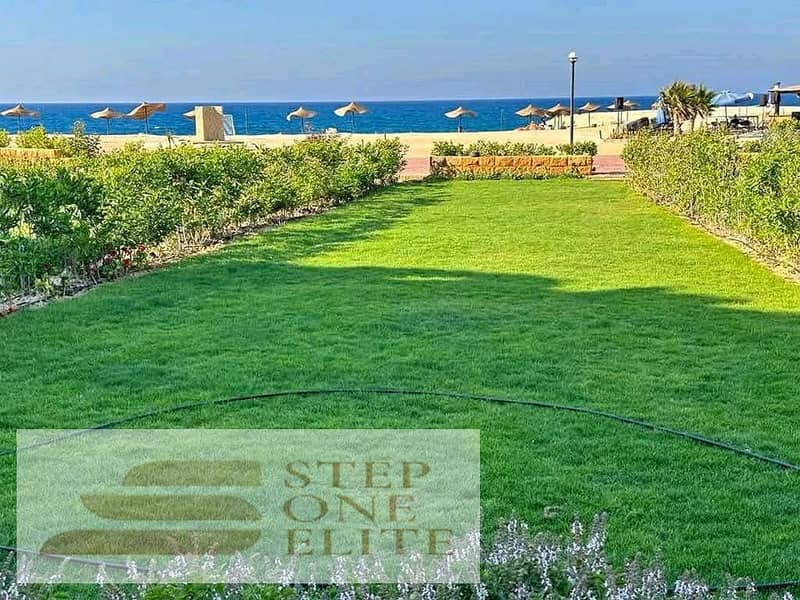 Seafront Villa for Sale with Immediate Delivery in the Heart of Ras El Hekma – Private Pool - Ansicht 3