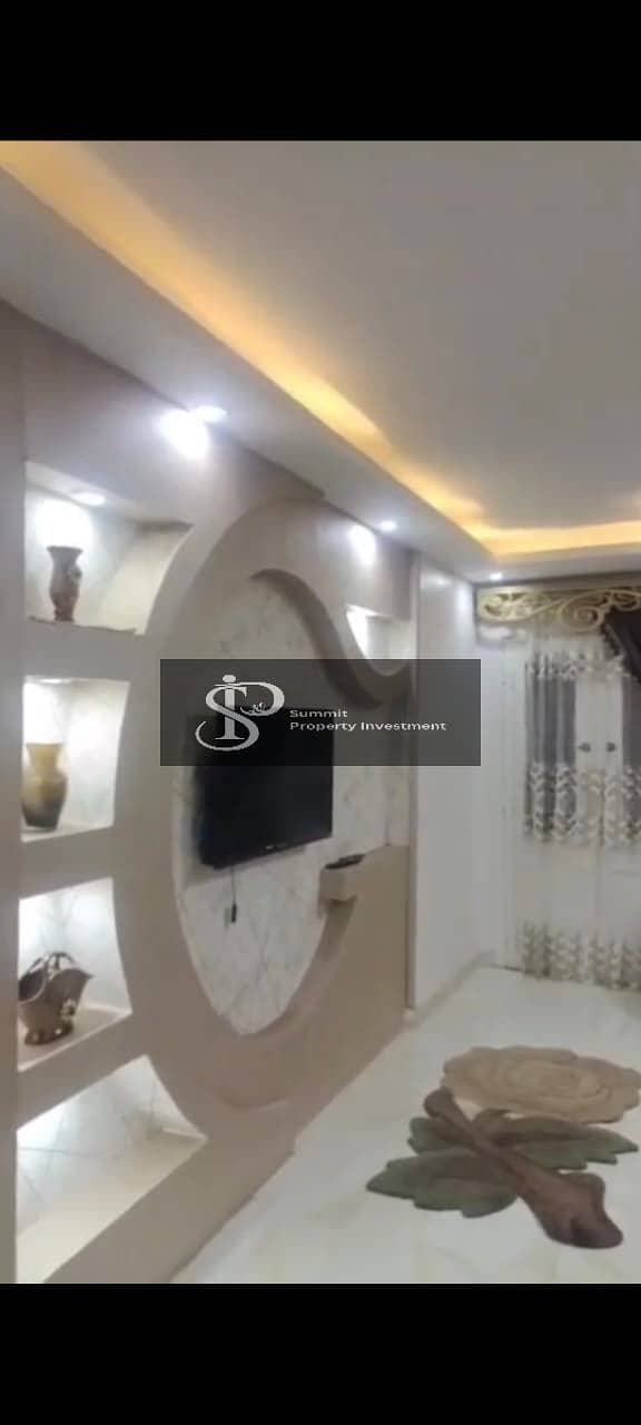 Third-floor apartment with a balcony in Al-Majawra 28, area 170 square meters - Ansicht 4