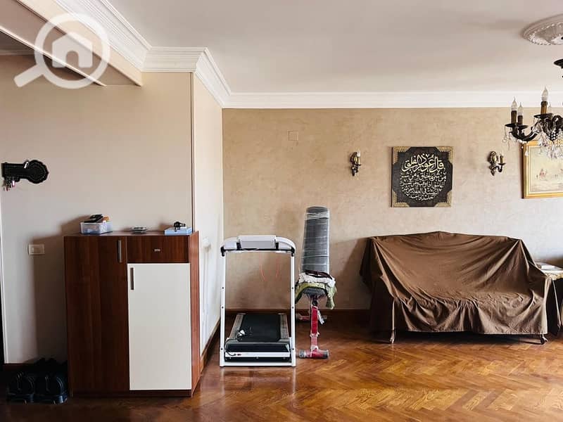 For sale, a 200m apartment in Maadi, Dihla, in a prime location, in a stylish building, super lux, with a distinctive facade. - Ansicht 5