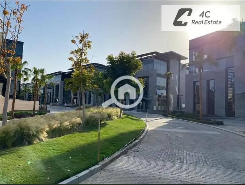 Office space for rent - Cairo Business Park, New Cairo. Fully finished, lowest price per meter. Available for long-term rent. Ready for viewing. - Widok 2