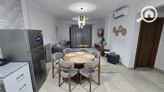 شاليه 2 غرفة نوم للايجار في الساحل الشمالي، مطروح - 8d1ddcda-de31-4121-b896-ef1e3b3fabce. jfif. jpg
