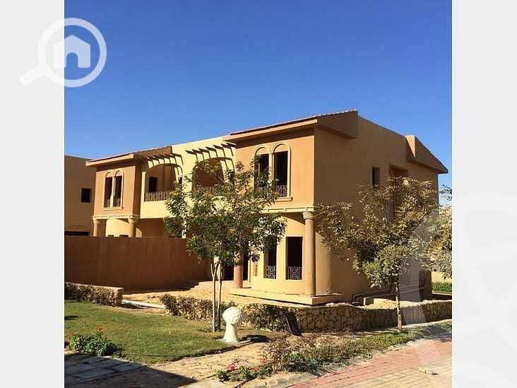Luxury Twin House for Sale in Moon Valley 2 | Direct Lake View | Prime Location in New Cairo - Ansicht 3