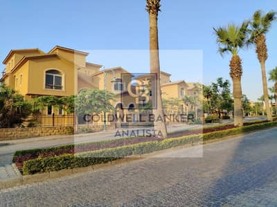 6 Bedroom Villa for Sale in New Cairo, Cairo - 252a910a-df59-4ef6-91d6-d43288f61d83. jpg 6 Bedroom Villa for Sale in New Cairo, Cairo - 252a910a-df59-4ef6-91d6-d43288f61d83. jpg