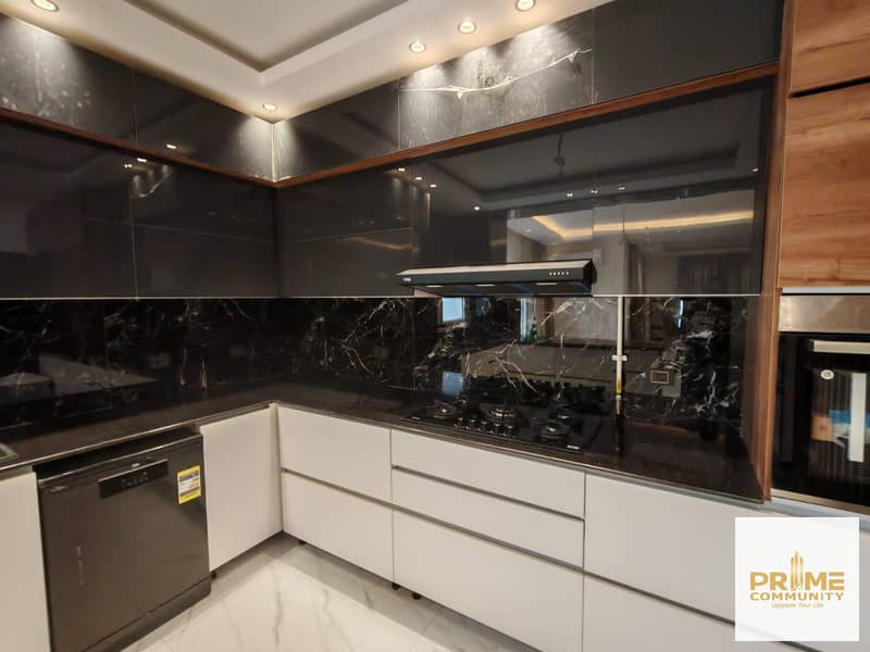 The most luxorious standalone villa fully finished and furnished high end and brand new for rent in Mountain view chill out park 6 October city - Widok 2