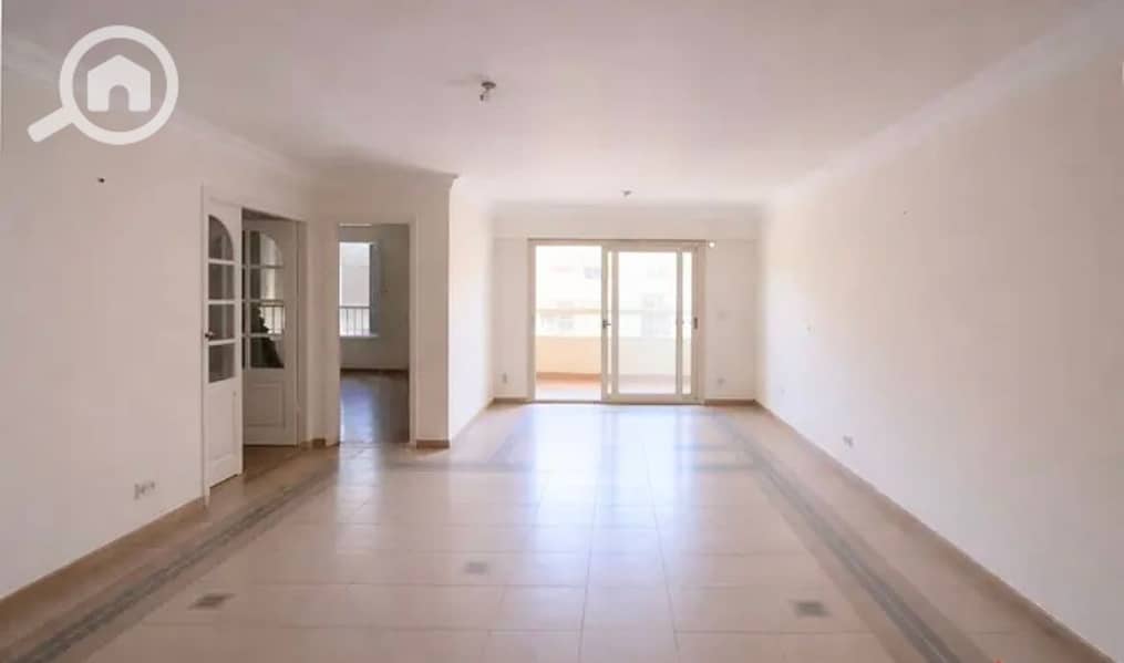 Apartment for sale 120 sqm / Roshdy Abu Qir Street overlooking Plaza buildings licensed villas – pohled 2