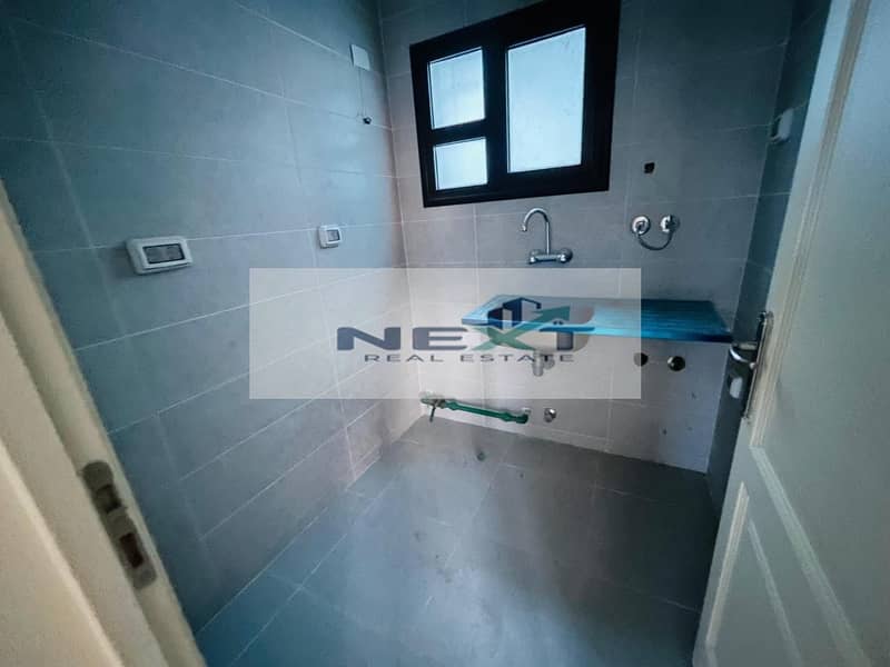 For rent in the most prestigious and desirable phase of Madinaty, a 78 sq m apartment in B8, brand new, with high-end finishing, overlooking a side st – pohled 3