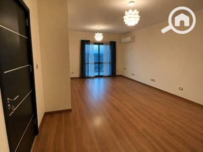 2 Bedroom Flat for Rent in Sheikh Zayed, Giza - 47d5e500-357b-4209-85f7-bb0cc8aa1c46. jpg 2 Bedroom Flat for Rent in Sheikh Zayed, Giza - 47d5e500-357b-4209-85f7-bb0cc8aa1c46. jpg