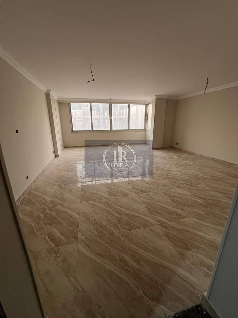For sale in Al-Mostashareen Compound, near Dyar Al-Mukhabarat and Concord Plaza. - Widok 2