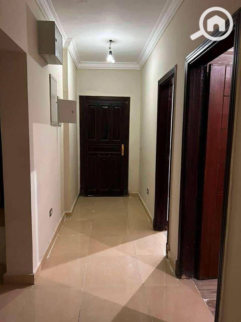 Apartment for Sale in Visal Compound – Excellent Opportunity for Living or Investment A spacious 160 sqm apartment located on the 4th floor in Visal C - Aanzicht 5