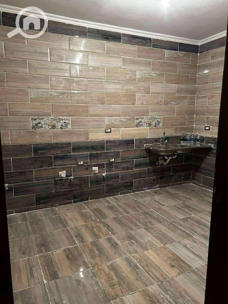 Apartment for Sale in Visal Compound – Excellent Opportunity for Living or Investment A spacious 160 sqm apartment located on the 4th floor in Visal C - Aanzicht 6
