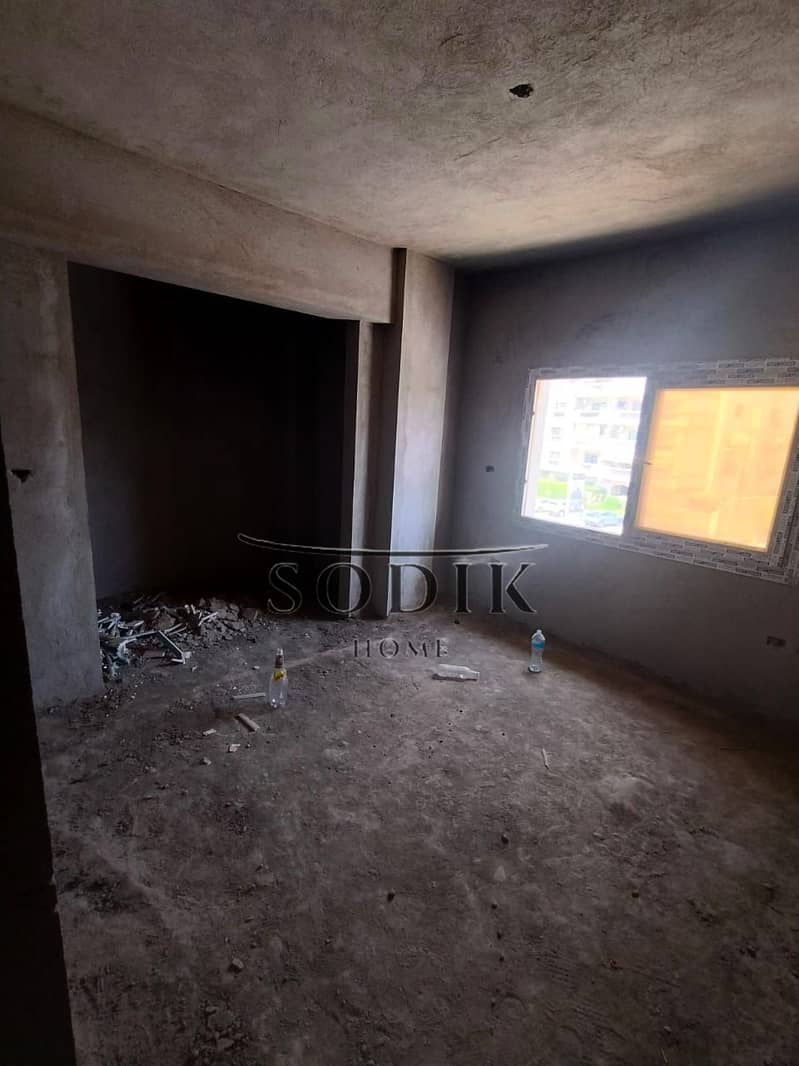 Apartment for sale, 160 meters, inside High City Compound, fully serviced compound, semi-finished - Mehr