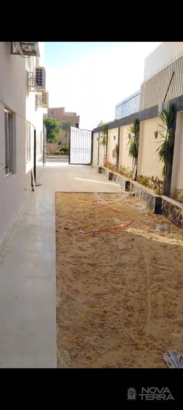 Street-level basement for sale in the Ninth District, 4 rooms - Więcej