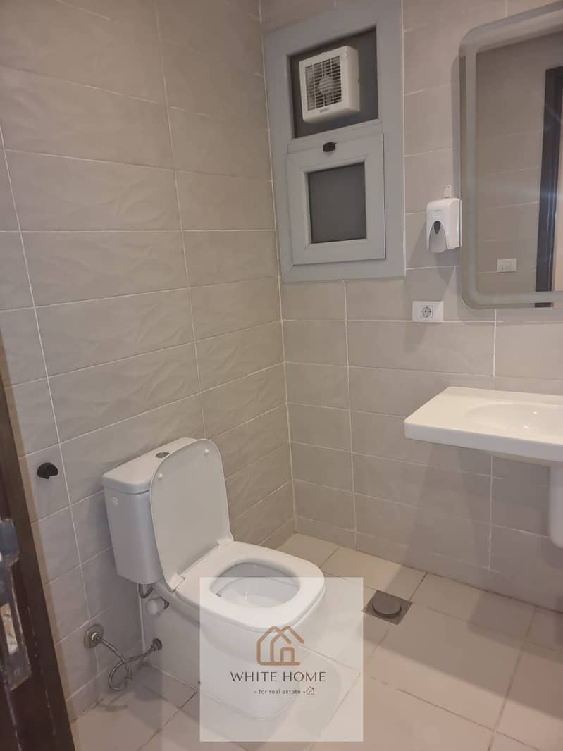 Ground floor apartment with garden, kitchen, air conditioning, and ultra-modern appliances in Cairo Festival City compound at a special rental price. - Ansicht 6