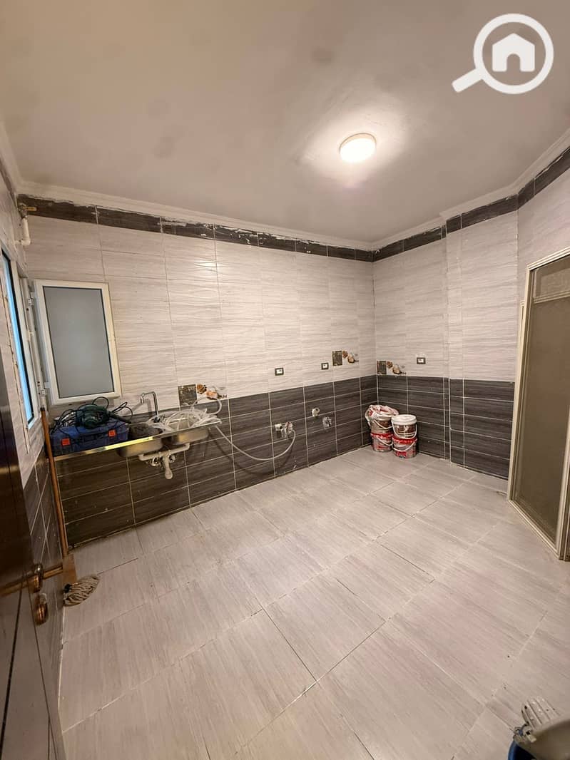 Apartment for Sale in wesal Compound – A Great Opportunity for Living or Investment A spacious 160 sqm apartment located on the first floor in Visal - Ansicht 3
