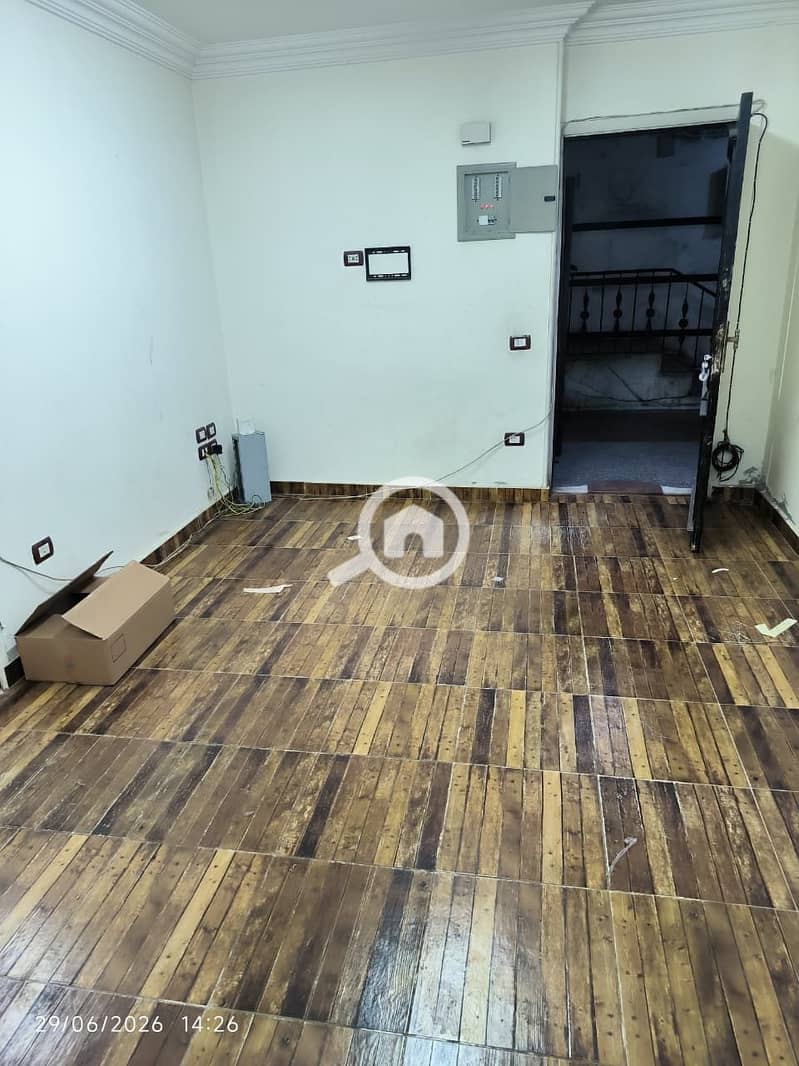 For companies and clinics, a new office for rent, 80m at Al-Tralux, a prime location near Nasr El-Din Station, El-Haram, for 8500 EGP. A unique opportunity for companies and administrative offices looking for a ready location. - Widok 5