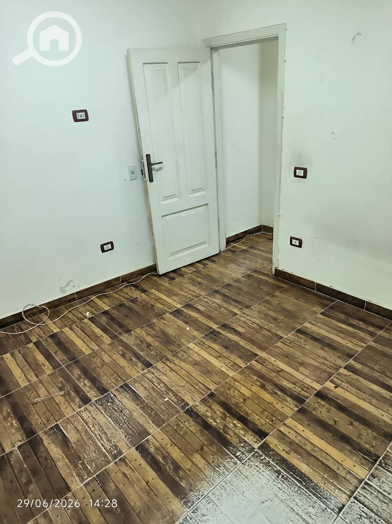 For companies and clinics, a new office for rent, 80m at Al-Tralux, a prime location near Nasr El-Din Station, El-Haram, for 8500 EGP. A unique opportunity for companies and administrative offices looking for a ready location. - Widok 6