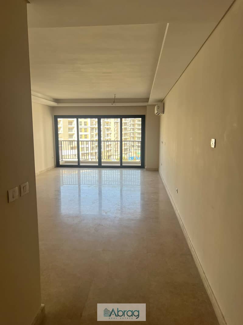 Luxury apartment 186 sqm 3 rooms for rent with air conditioning and kitchen - super lux finish – pohled 5