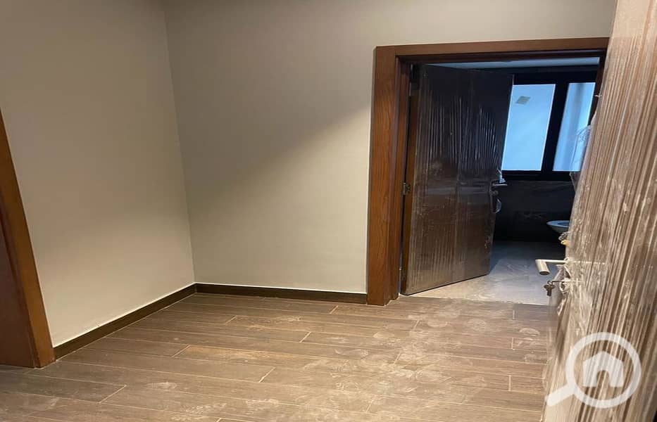 Fully finished apartment ready to move to inside Beverly Hills Sodic - Widok 3