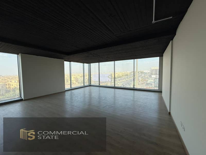 Finished Office at Granoy 145m for Rent -New Cairo - Widok 4