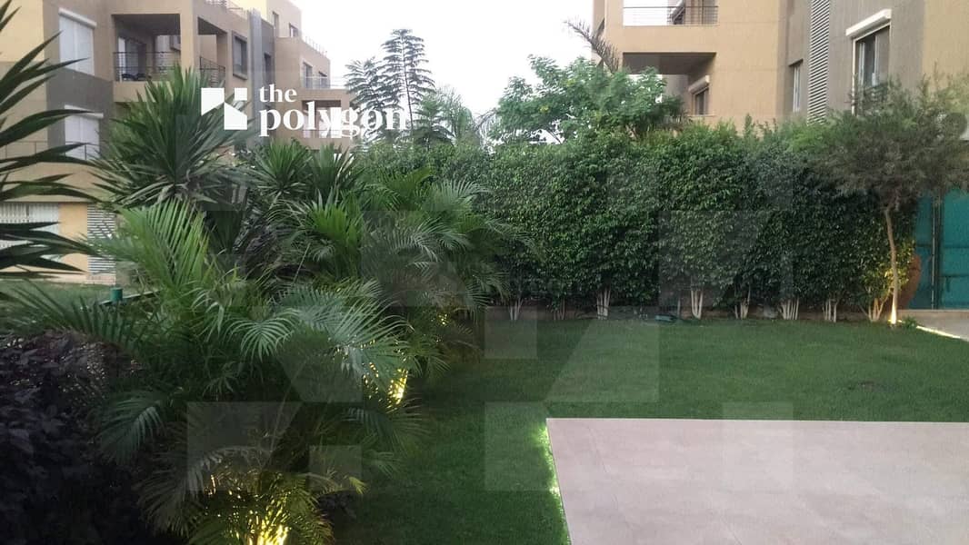 Fully Finished Ground Apartment with 100 Sqm Private Garden , 2 bedrooms , 275 sqm with kitchen & ACs in PALM PARKS - Widok 3