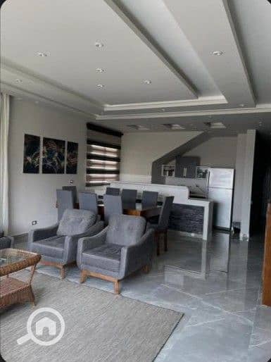 With just 5% down and installments over 10 years, receive a fully finished two-bedroom apartment with air conditioning and a kitchen in Hacienda's mos - Widok 4