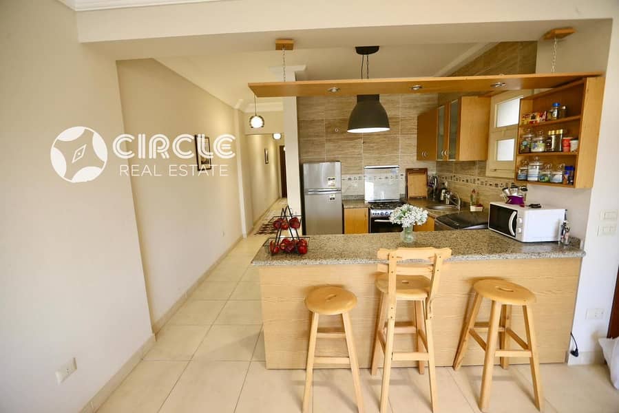 Fully Finished & Furnished 120m Penthouse With 120m Roof For Sale In La Vista 7 Ain Sokhna Near To Galala City - Bild 6