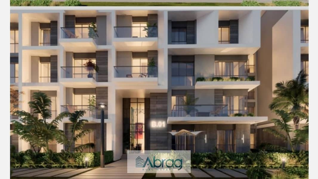Apartment with Private Garden for Sale in Terrace Compound, Sheikh Zayed: - Widok 2