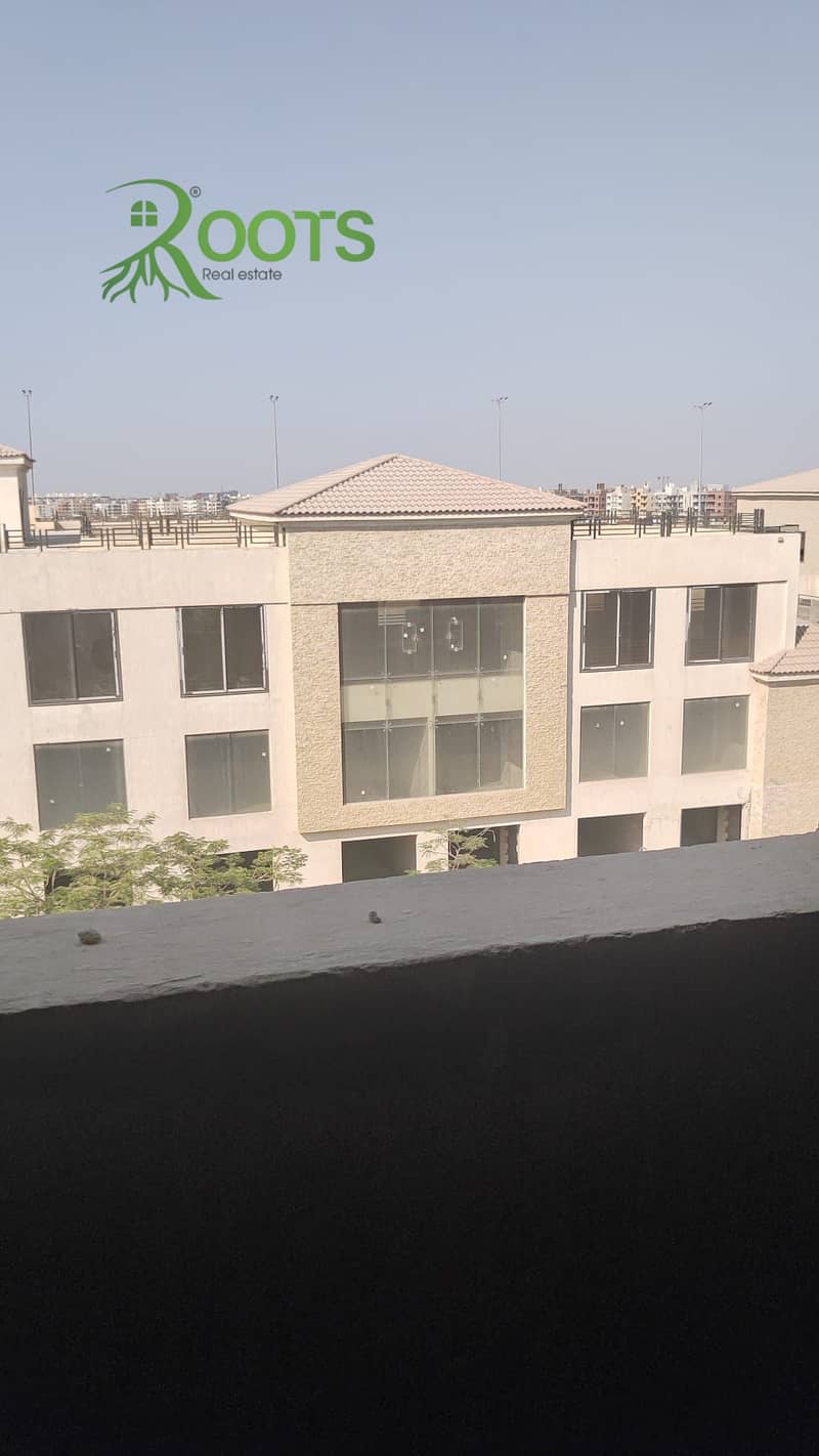Duplex for Sale 160 sqm + 80 sqm Roof in October Gardens – Italian Quarter – pohled 3