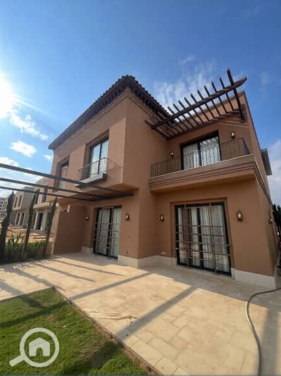 4 Bedroom Townhouse for Sale in Sheikh Zayed, Giza - 37378303-800x600. jpg 4 Bedroom Townhouse for Sale in Sheikh Zayed, Giza - 37378303-800x600. jpg