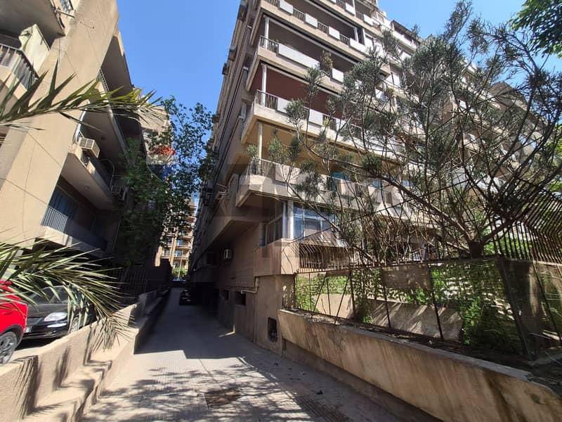 4 BR Apartment in Heliopolis, 280 Sqm - Widok 2