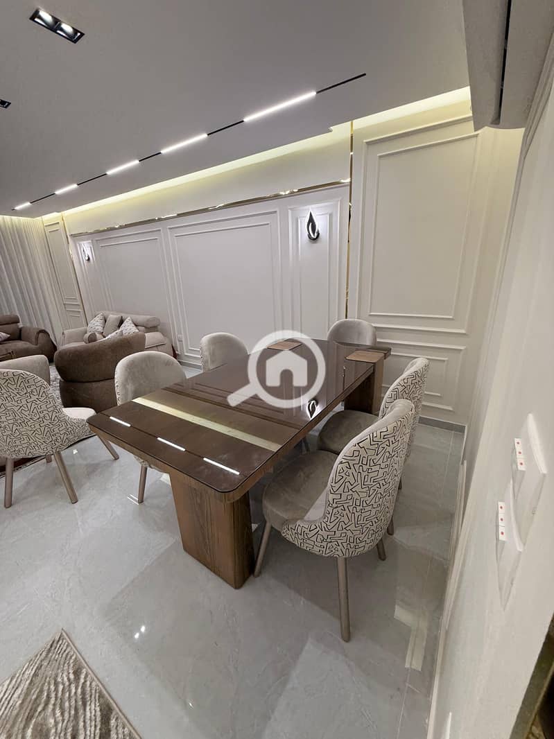 Furnished apartment for rent with hotel-style furnishings for rent in the Compound Maadi Dunes in Zahraa El Maadi, first occupancy, 3 bedrooms. - Więcej