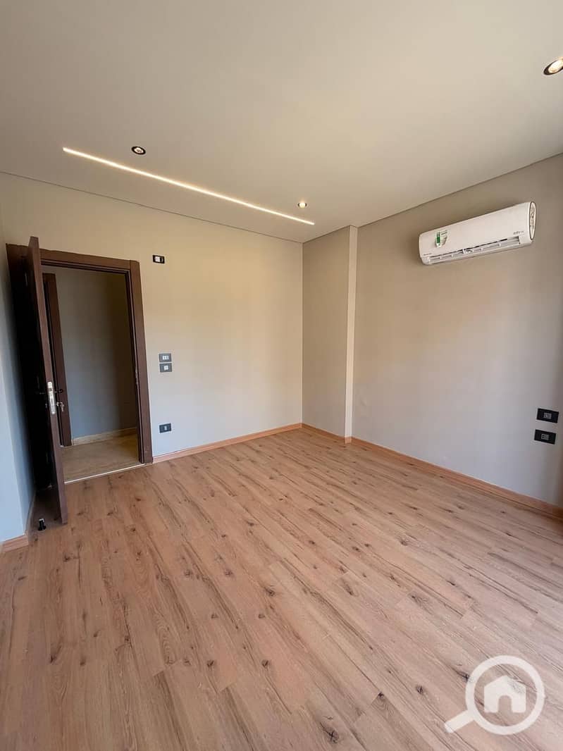 Ultra super lux finished apartment for rent in el patio oro by la vista prime location - Więcej