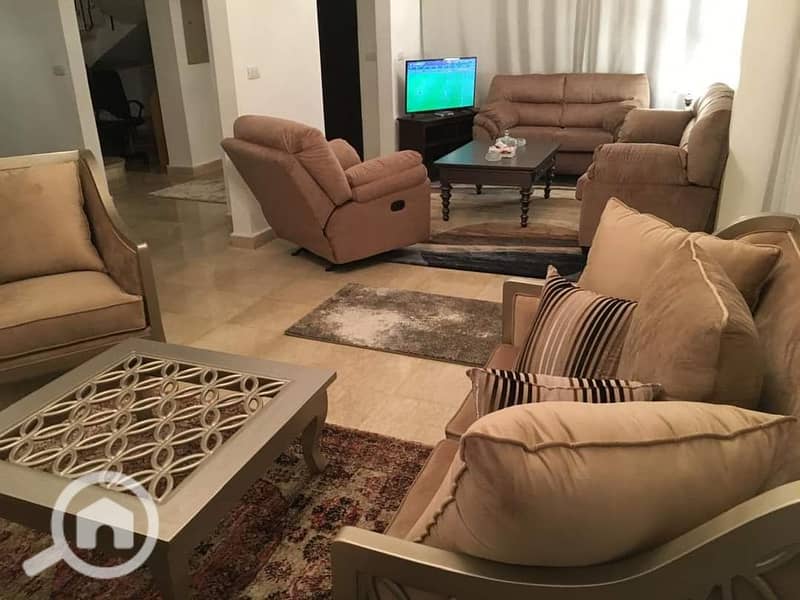 Furnished villa for rent in Al Rehab City (First Settlement); high-end, hotel-style furnishing at an exceptional price. - Widok 3