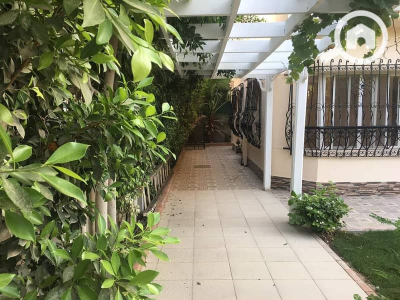 Furnished villa for rent in Al Rehab City (First Settlement); high-end, hotel-style furnishing at an exceptional price. - Widok 6