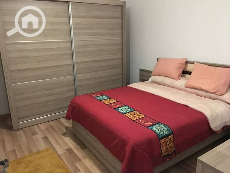 Furnished villa for rent in Al Rehab City (First Settlement); high-end, hotel-style furnishing at an exceptional price. - Więcej