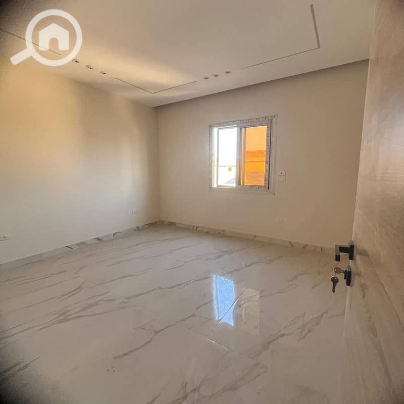 Finished Apartment for Sale in District 9 – Third Neighborhood – Sheikh Zayed Ready to move -Prime location Open view – pohled 4