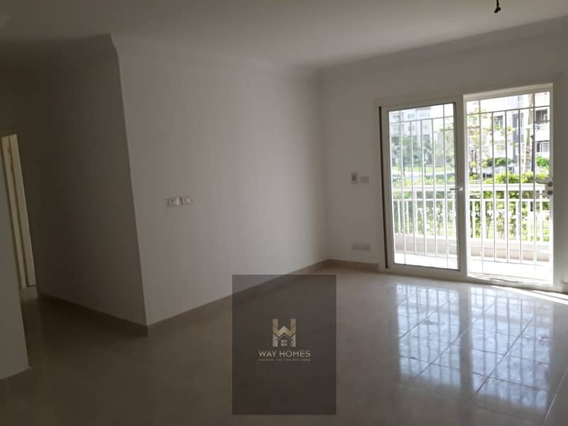 For sale in Madinaty, a ground floor apartment with a garden of 108 sqm and a 55 sqm yard with a down payment and old booking installments in B14 - Widok 3