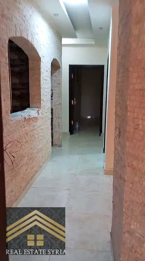 10 1000510694. jpg