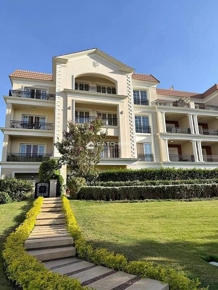 Apartment for sale in the heart of the Golden Square in the Fifth Settlement, minutes away from Al Ahly Club, finished with only 5% down payment in Regents Square | Regent's Square - Widok 2