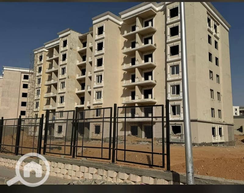 127sqm fully finished apartment for sale at a special cash price in Mayan Compound New Cairo near Al Rehab and Swan Lake Residence - Widok 3