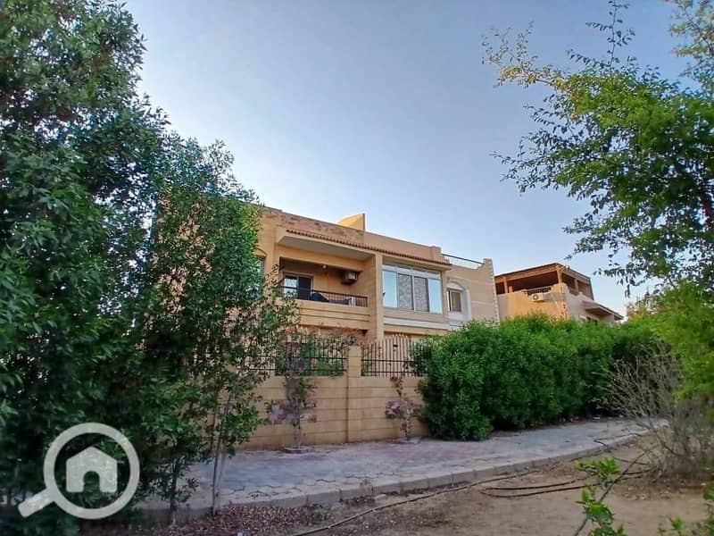 Villa for Sale – El Shorouk City – First East District (Public Prosecution Villas) - Widok 2