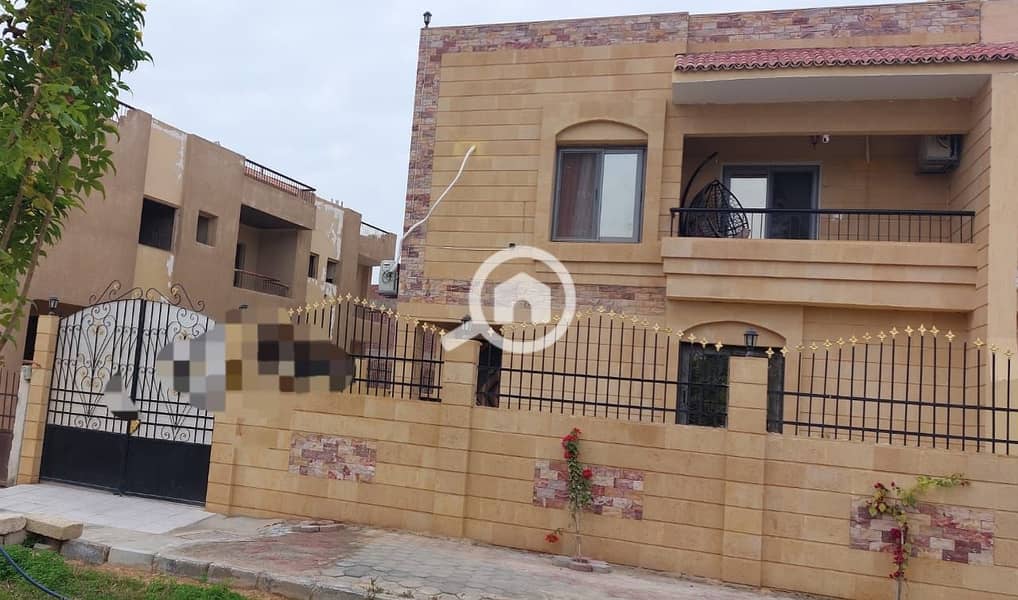 Villa for Sale – El Shorouk City – First East District (Public Prosecution Villas) - Więcej