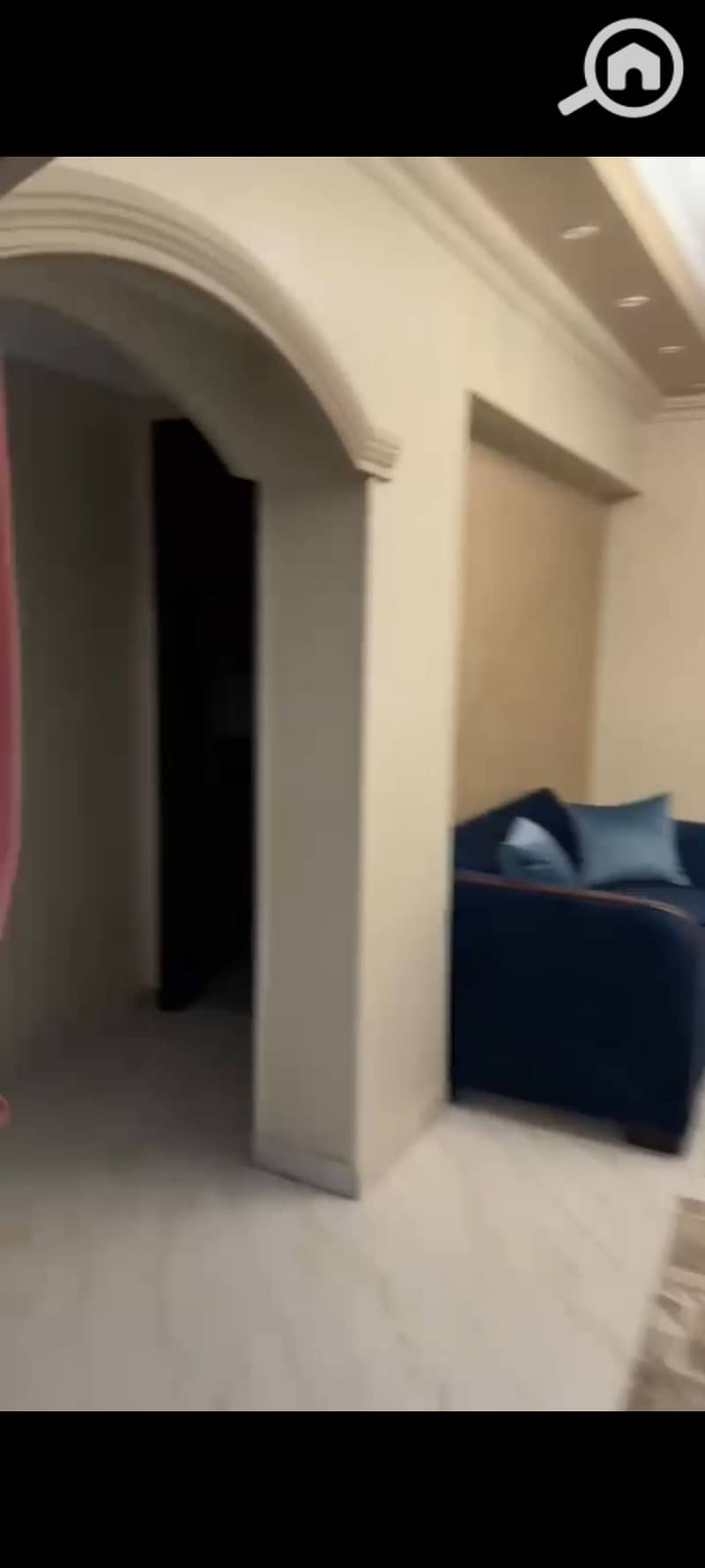 18 1000404543. jpg