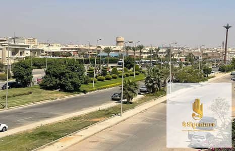 3 Bedroom Flat for Sale in New Cairo, Cairo - 4cbdd585-7efd-4f8c-9fd9-6adbbad44043. jpg